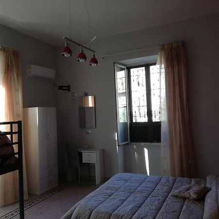 B&B Enjoy Ercolano Room photo