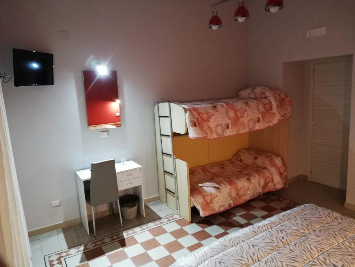 B&B Enjoy Ercolano Exterior photo